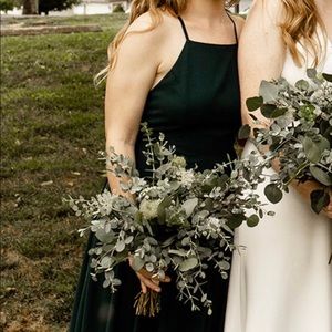 Lulu’s emerald green bridesmaid/formal dress
